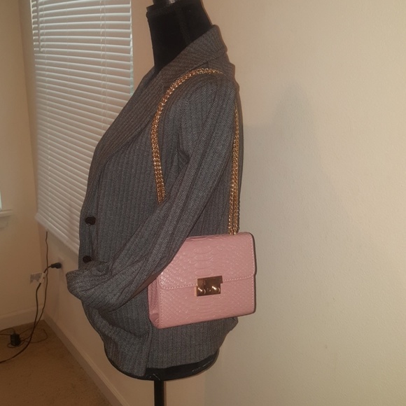 Baby pink faux snake convertible purse - Picture 3 of 4